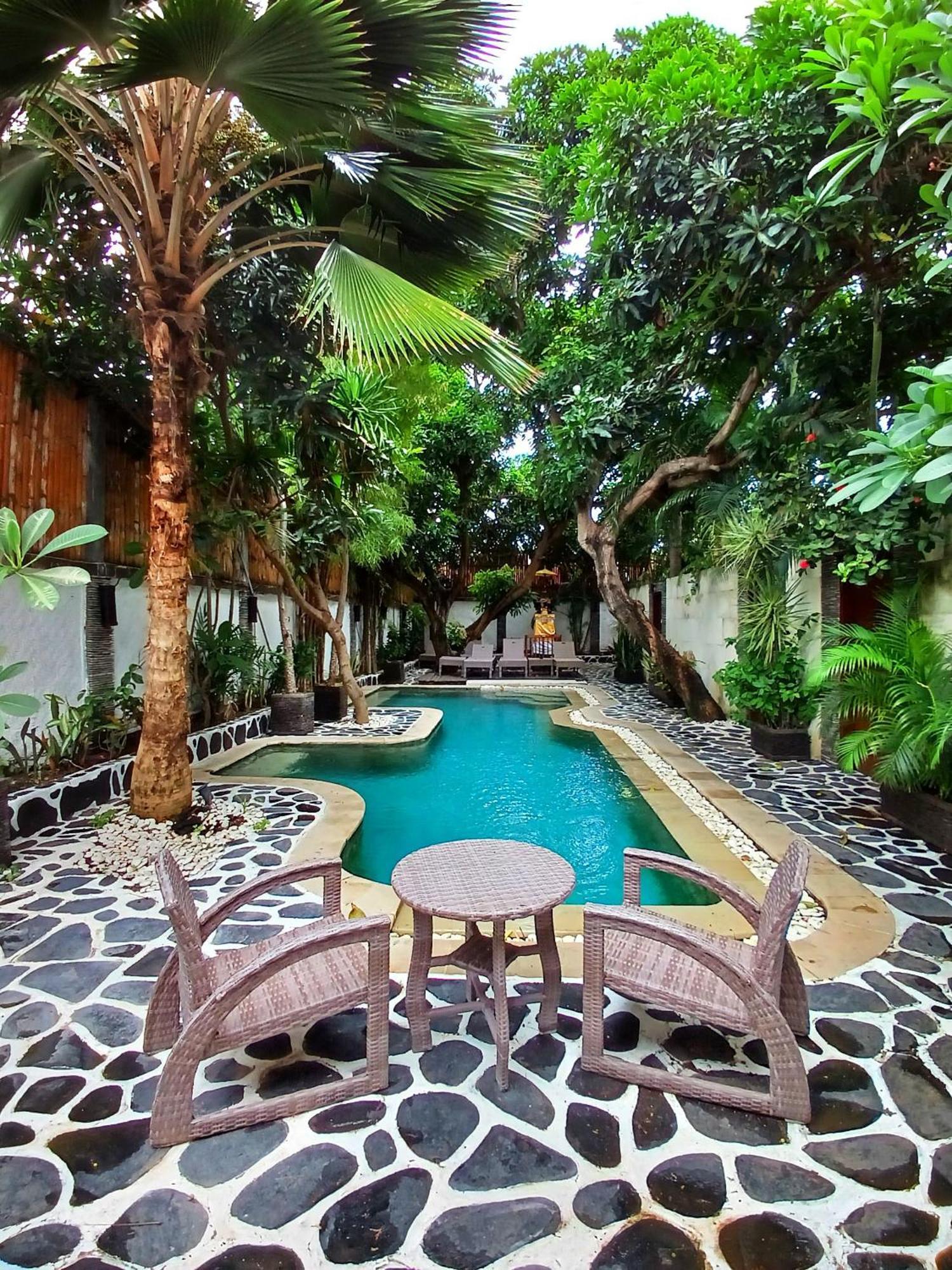 Scallywags Mango Retreat Gili Air Exterior photo
